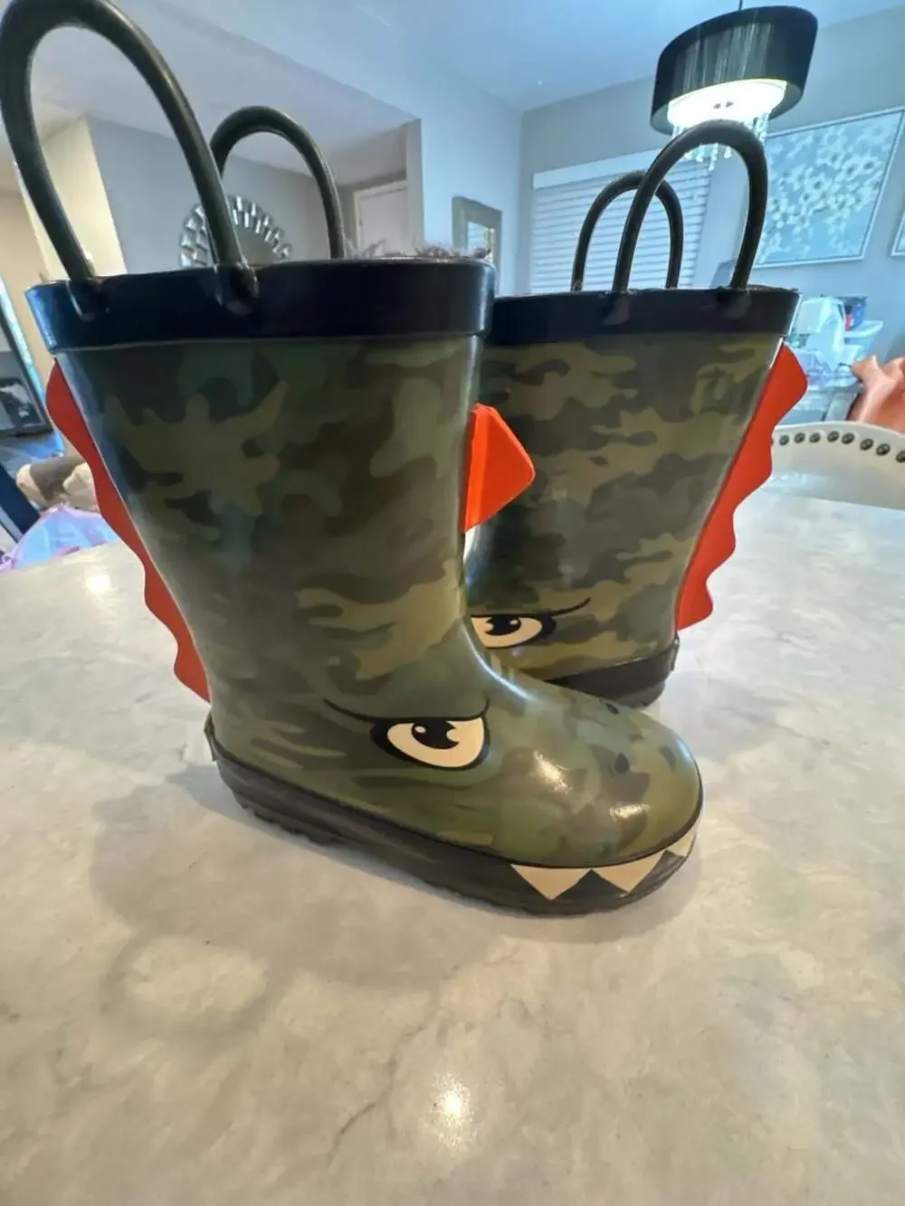 Western Chief Camo Dinosaur Waterproof Rain Boots Kids Size 9/10